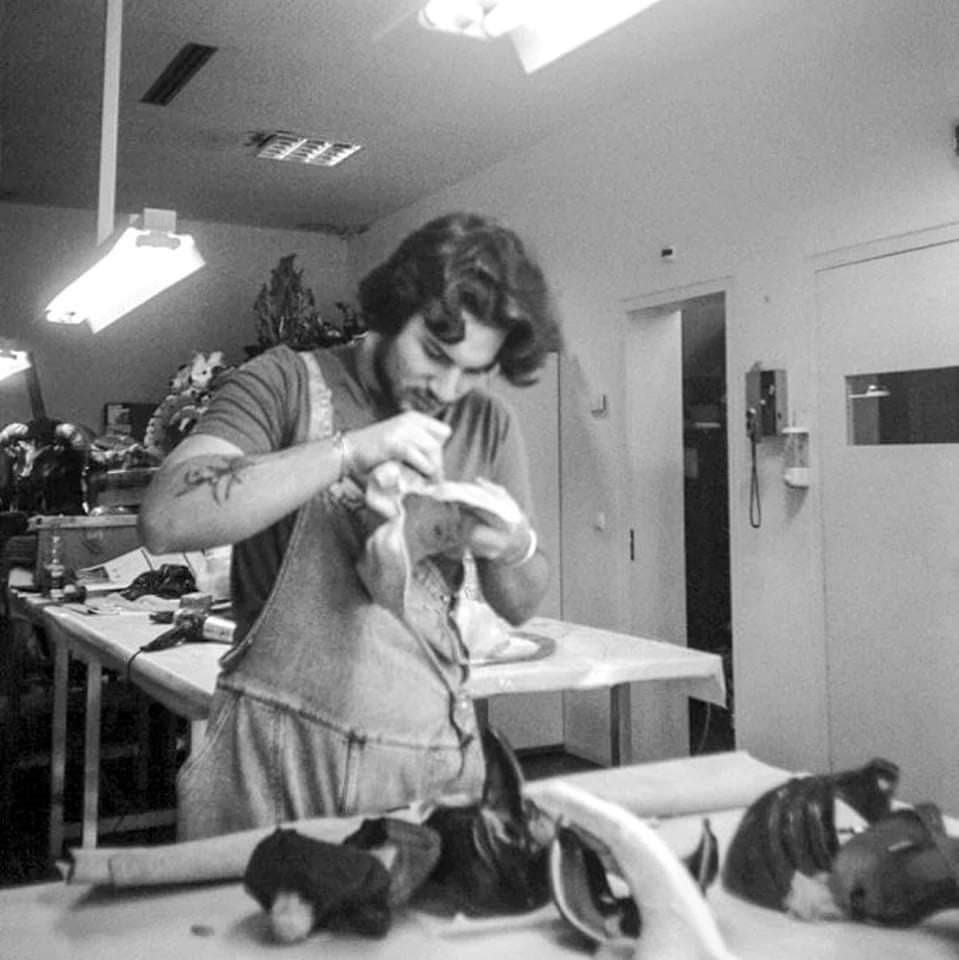 RUBEN PONTO - Curso de Cenografia, Figurinos e Adereços